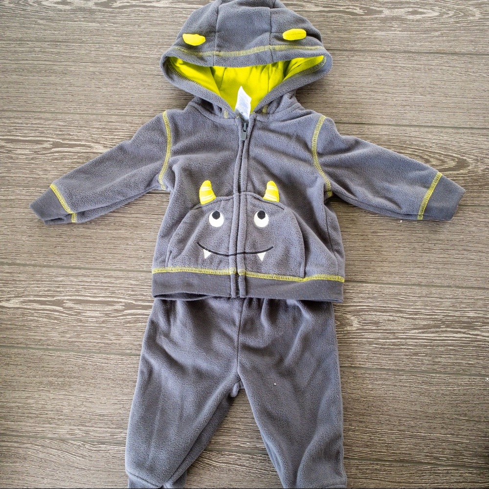 Carter’s 2-piece Monster Set